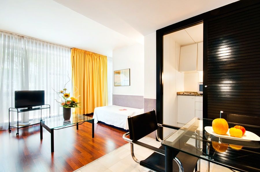 Descartes Apartment Barcelona